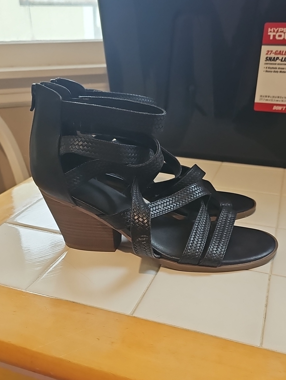 FRYE AND CO. Black Woven Strappy Block Heel Sandals